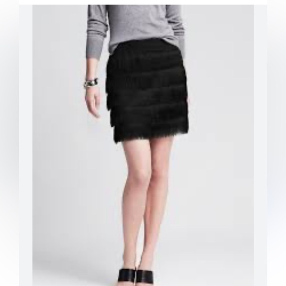 GAP All Over Fringe Satin Mini Skirt Black Sz 4 Party Cocktail Dancing Boho Chic - Picture 3 of 13